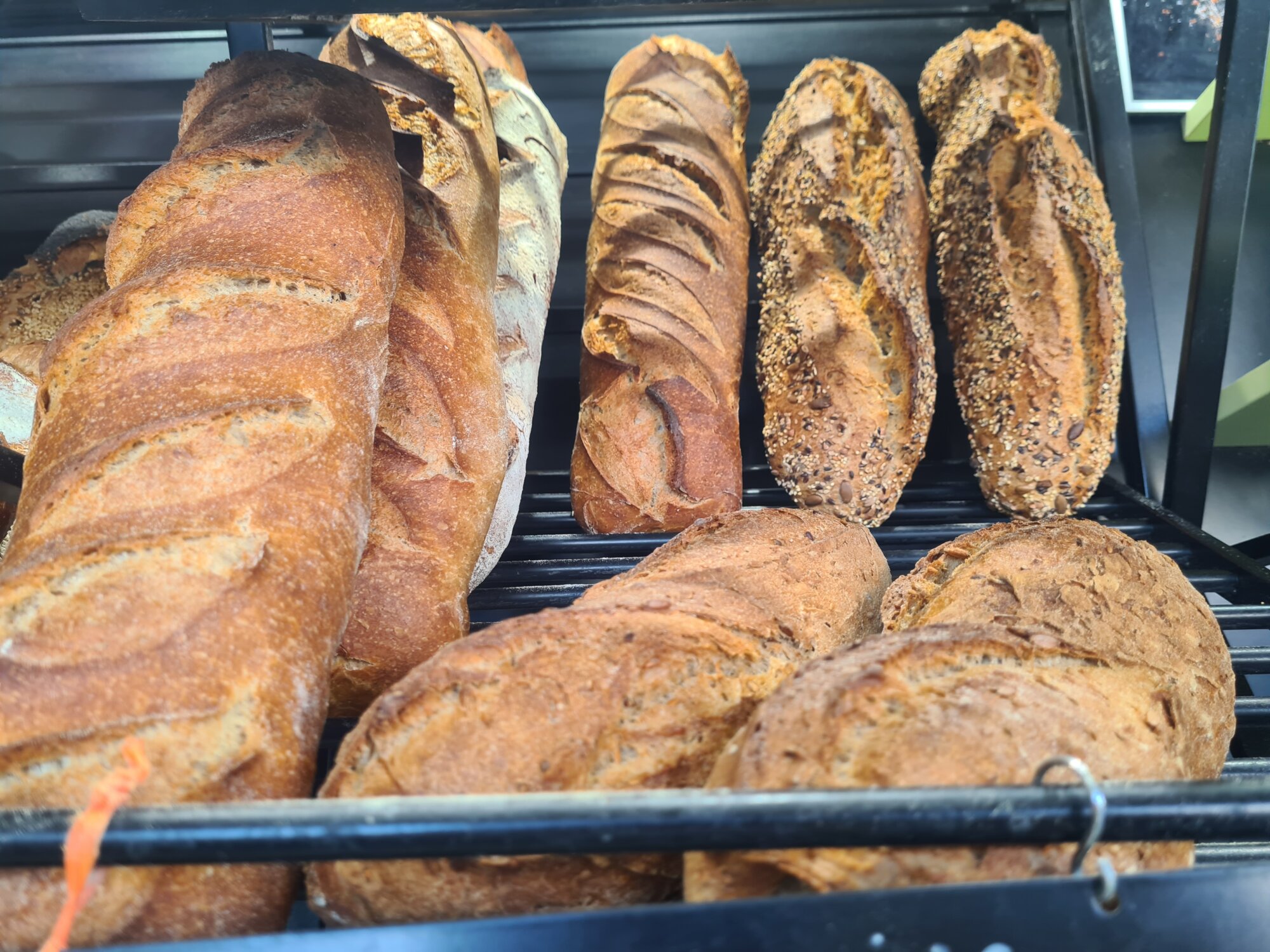 1000053013 | Boulangerie Wioland Quelles différences entre pain artisanal et pain industriel ? Colmar